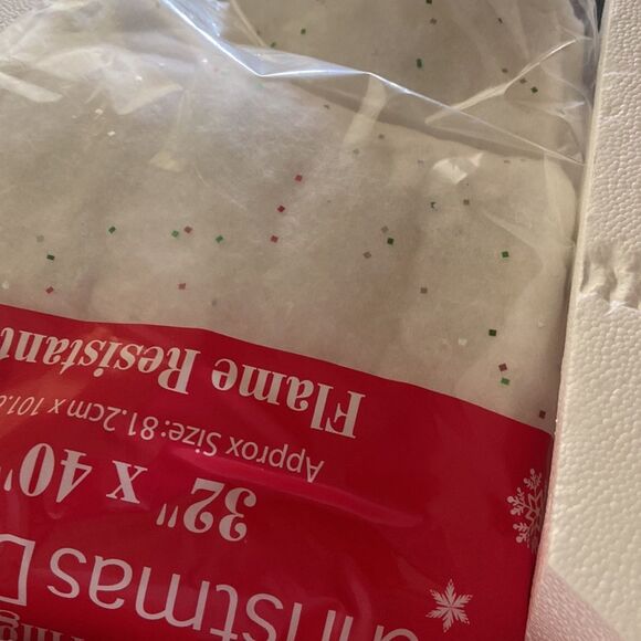 Santa’s Best Christmas in Vermont Ceramic House - Picture 9 of 9